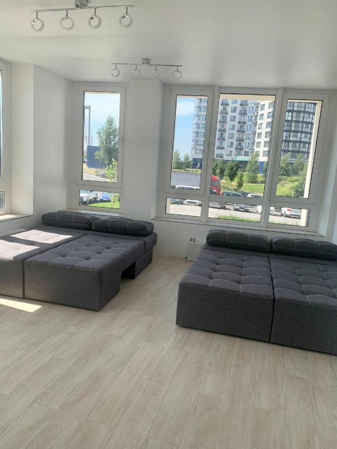 New 3 Rooms Apartment Near The Metro Station Kiev Exterior foto